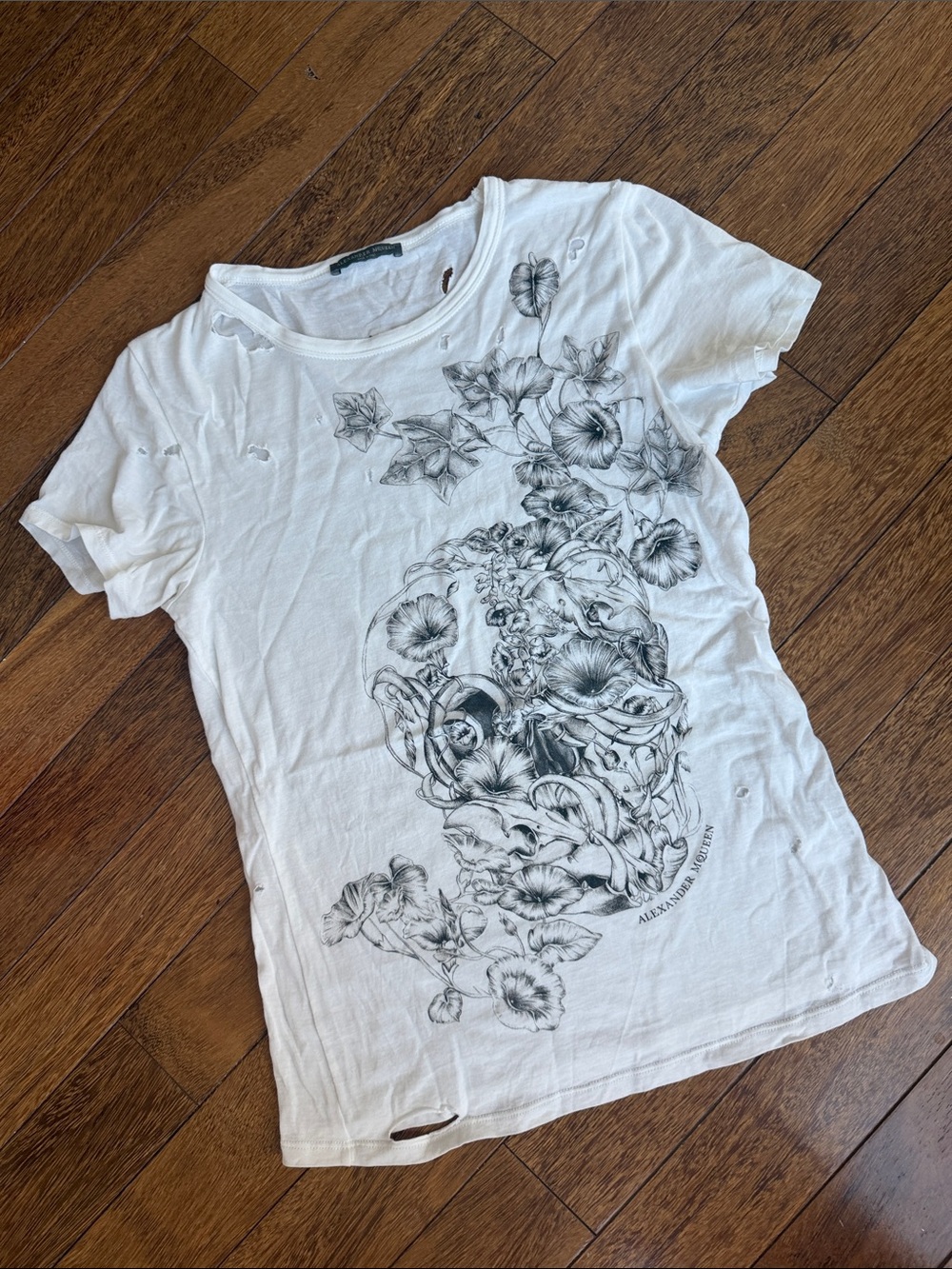 Alexander McQueen White Short-Sleeve Skull & Floral Graphic Tee
